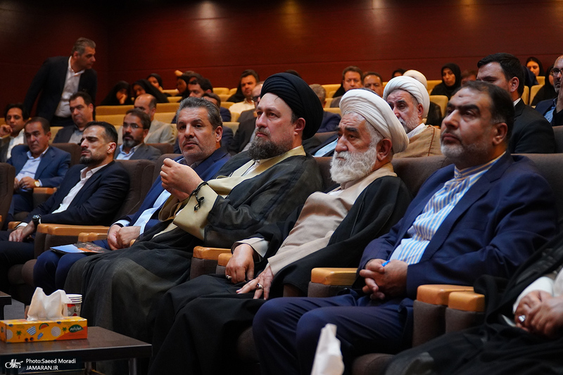 تجدید میثاق جمعی از مدیران و کارکنان بنیاد مسکن انقلاب اسلامی با آرمان های امام خمینی (س)