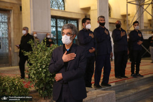 مراسم عزاداری شب عاشورای حسینی(ع) در حرم مطهر امام خمینی(س)