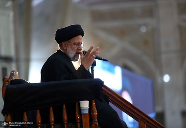 رئیسی: امام شاگرد مکتب پیامبر بود/ در مکتب سیاسی امام مهمترین نکته دلدادگی به خدا و اخلاص است؛ دومین نکته توجه به مردم است/ وصیتنامه امام همچنان زنده است/ سیاست امام توجه به همه مظلومان عالم بود