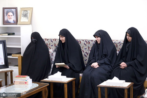 دیدار خانواده سردار شهید حاج قاسم سلیمانی با رهبر معظم انقلاب