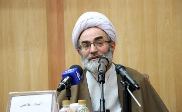 خط مشی ما پرهیز از التهاب آفرینی و نشست با همه احزاب  است حمایت از کالای ایرانی وظیفه مسئولان است