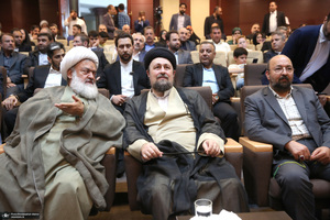 جشن میلاد امام رضا (ع) در حرم امام خمینی (س)