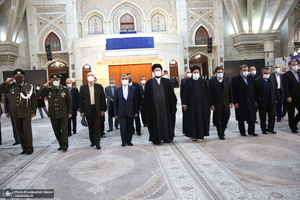 تجدید میثاق رئیس جمهور و اعضای دولت با آرمان های حضرت امام (س)