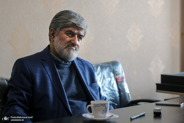 علی مطهری: اگر وزیر کشور بخواهد بر ادامه قطع اینترنت اصرار بورزد، مجلس عکس العمل نشان خواهد داد