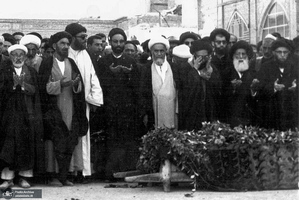 حضرت آیت الله سید عبدالحسین دستغیب / شهید دستغیب