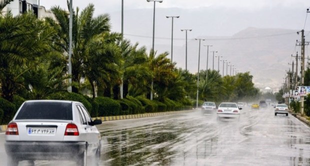 جاده های جنوب کرمان لغزنده است