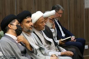 مراسم گرامیداشت شهید بهشتی و یارانش در پژوهشکده امام خمینی (س) و انقلاب اسلامی