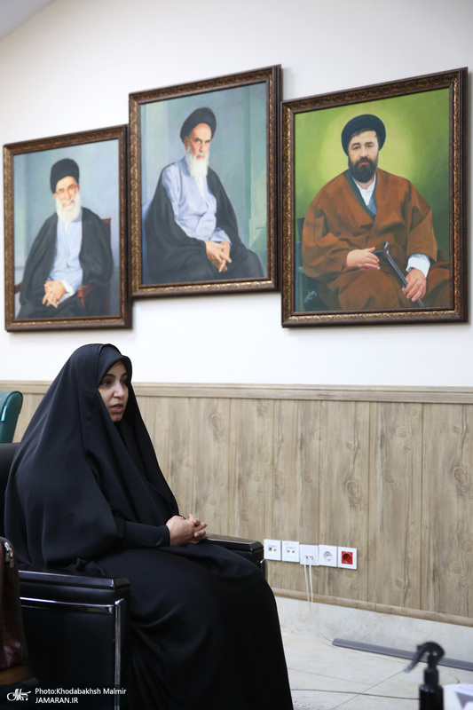 دیدار نرجس سلیمانی با دکتر علی کمساری ریاست موسسه تنظیم ونشرآثار امام خمینی (س)