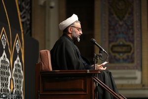 مراسم عزاداری شب تاسوعای حسینی (ع) در حسینیه امام خمینی