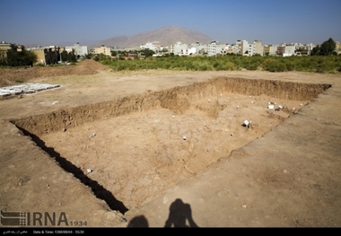 تپه باستانی در گیلان زمین فوتبال شد