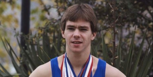 فوت نخستین ژیمناست طلایی آمریکا بر اثر سکته مغزی