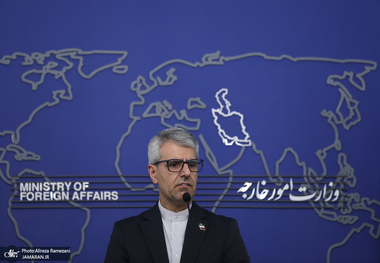 سخنگوی وزارت خارجه: مذاکرات استانبول بر موضوع هسته‌ای و رفع تحریم‌ها متمرکز بود/ به هیچ عنوان قرار نیست راجع به توانمندی دفاعی مذاکره‌ای صورت‌ بگیرد/ تیمی از آژانس اتمی به ایران سفر خواهد کرد تا نحوه‌ همکاری ما با آژانس بررسی شود