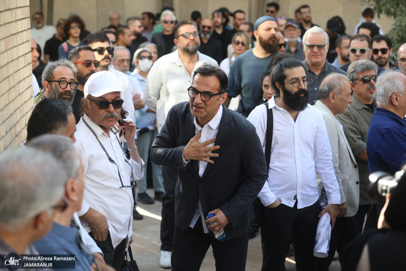 مراسم تشییع ناصر تقوایی