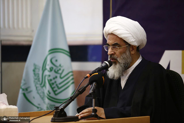 آیت‌الله فاضل لنکرانی: مسأله حجاب مغفول واقع شده است