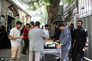 بازدید جمعی از دانشجویان فعال فرهنگی سیاسی و اجتماعی دانشگاه های استان هرمزگان از بیت امام خمینی (س)در جماران