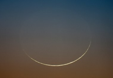 ستاد استهلال دفتر رهبر انقلاب: هلال ماه رمضان رؤیت شد، فردا (پنج‌شنبه ۳۰ بهمن‌) اول ماه مبارک رمضان است