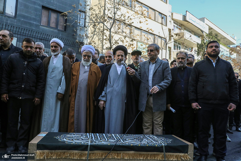 مراسم تشییع مادر شهیدان جواد سپهری
