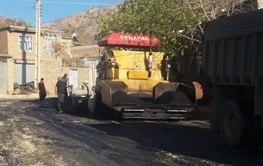 اتمام عملیات آسفالت معابر اصلی روستای سیوچ در بانه با مشارکت اهالی روستا