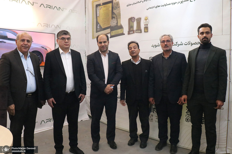 بازدید سفیر ازبکستان در ایران از بیت تاریخی امام در خمین