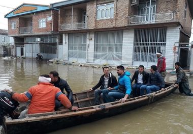 حضور ملی پوش والیبال ایران در مناطق سیل زده گلستان