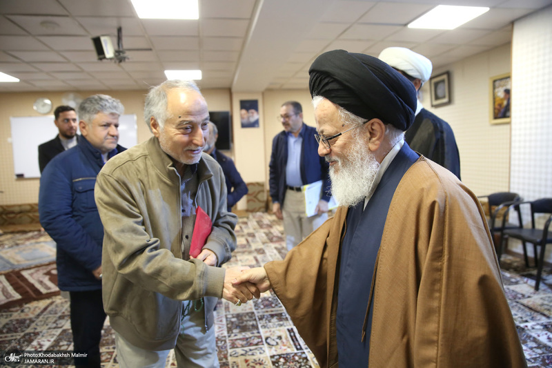 دیدار رئیس و جمعی از معاونان و مدیران مؤسسه تنظیم و نشر آثار امام خمینی(س) با نماینده مقام معظم رهبری در عراق