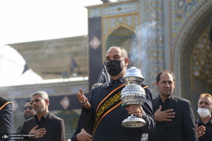 عزاداری خادمین حرم کریمه اهل بیت در روز شهادت امام رضا(ع)