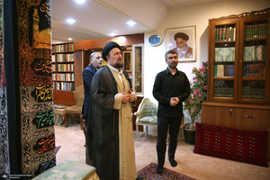 حضور سید حسن خمینی در منزل مرحوم حجت الاسلام و المسلمین حسینعلی نیری