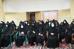 مراسم تشییع پیکر آیت الله ری شهری (ره) از حسینیه کوثر (س)