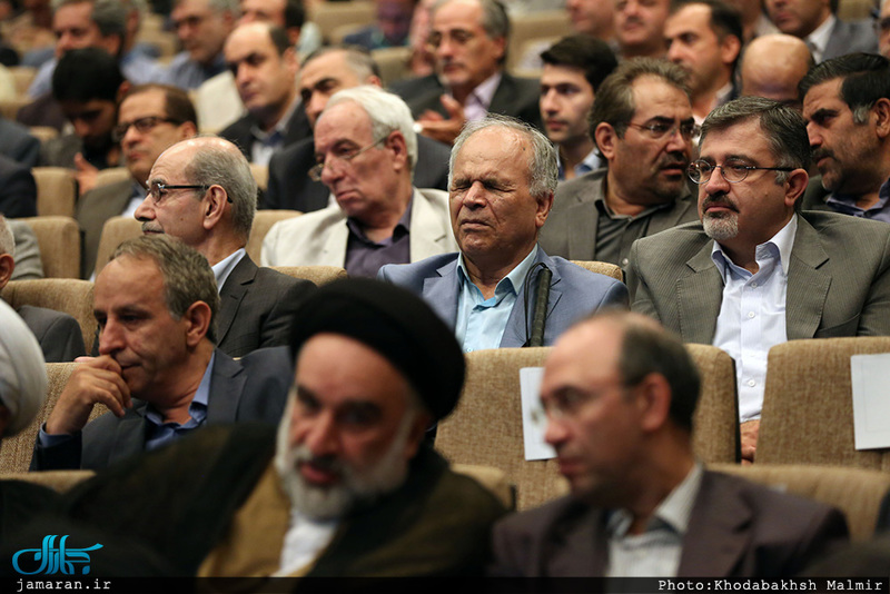 حضور سید حسن خمینی در نخستین کنگره حزب مجمع ایثارگران