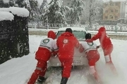 امدادرسانی در برف و کولاک  تصادف سه خودرو در مهدی‌شهر