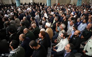 دیدار مسئولان نظام و مهمانان کنفرانس وحدت اسلامی با رهبر معظم انقلاب