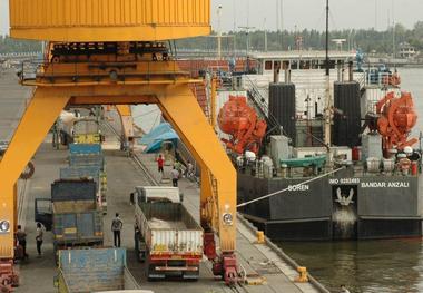 ثبت نام انتخاب صادرکنندگان برگزیده گیلان آغاز شد