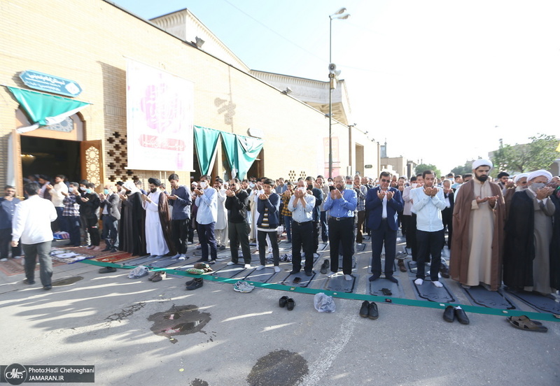 نماز عید سعید فطر در حرم مطهر حضرت معصومه (س)