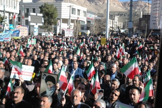 خروش انقلابی مردم استان ایلام علیه ناآرامی های اخیر کشور