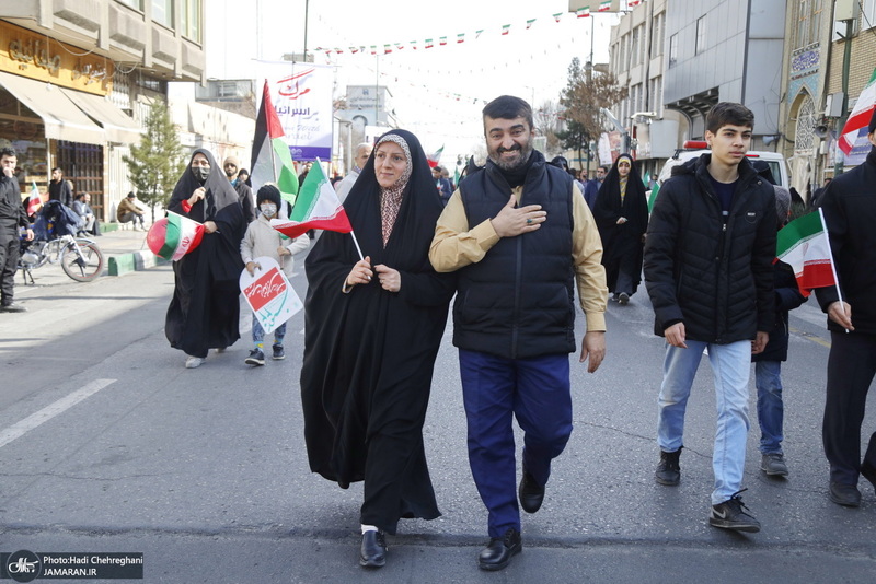 راهپیمایی باشکوه 22 بهمن در قم