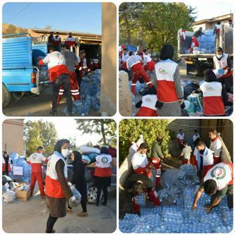 نیکوکار خمینی وام ازدواج فرزند خود را به زلزله زدگان اهداکرد