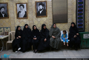 بازدید حجت الاسلام و المسلمین سید محمود دعایی از بیت امام در نجف