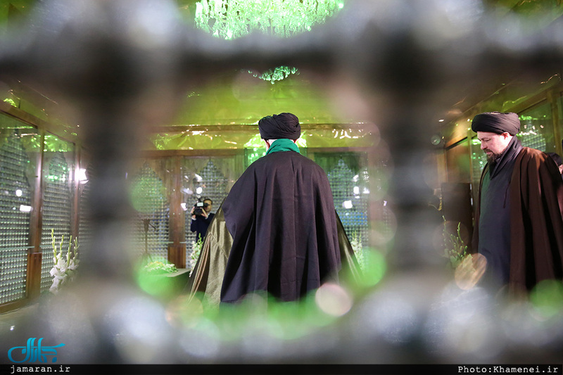 حضور رهبر معظم انقلاب در مرقد مطهر امام راحل و گلزار شهدای بهشت زهرا(س)