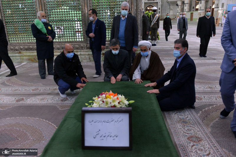 تجدید میثاق رئیس و مدیران بنیاد مستضعفان با آرمان های امام خمینی(س)