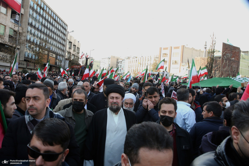 حضور سید حسن خمینی در اجتماع بزرگ مردم تهران
