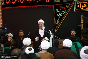 عزاداری در بیوت مراجع عظام تقلید و علما در سالروز شهادت حضرت فاطمه(س)
