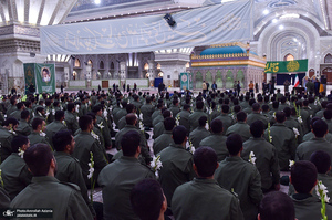 مراسم گل افشانی حرم مطهر امام خمینی (س)