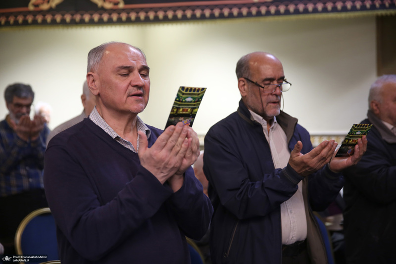 اقامه نماز عید سعید فطر در حسینیه شماره 2 جماران