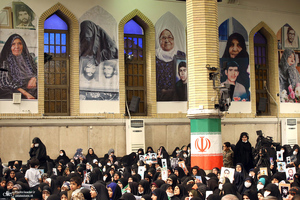 دیدار خانواده‌های شهدا با رهبر معظم انقلاب