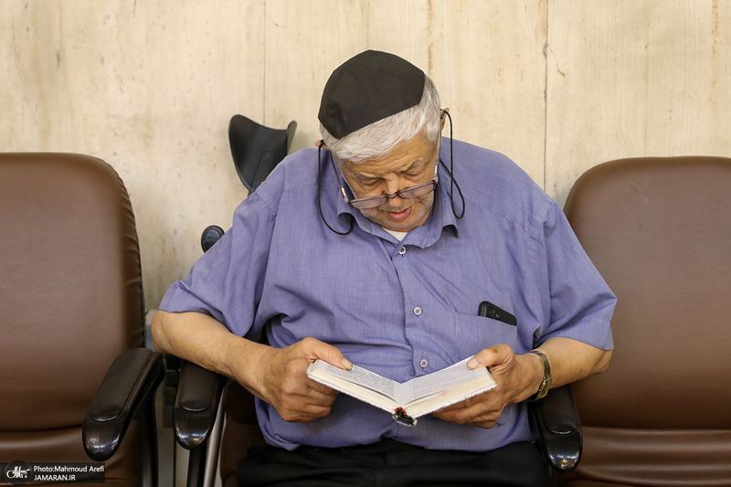 مراسم بزرگداشت حضرت امام خمینی (س) در کنیسه یوسف آباد