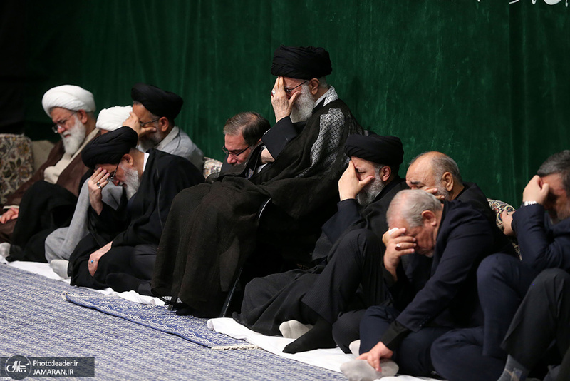 آخرین شب مراسم عزاداری حضرت اباعبدالله الحسین(ع) در حسینیه امام خمینی(ره)
