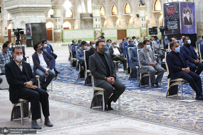 تجدید میثاق سرپرست و کارکنان موسسه تنظیم و نشر آثار امام خمینی(س) با آرمان های بنیانگذار جمهوری اسلامی