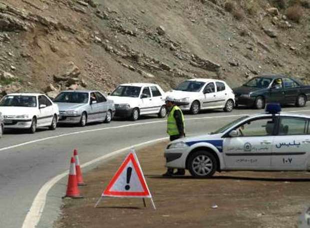 تردد وسایل نقلیه ازکرج به مرزن آباد یک طرفه شد