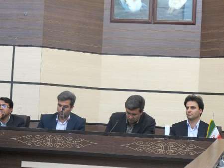 فرماندار مهریز: صاحبان صنایع نقش مهمی در جلب مشارکت مردم  در انتخابات دارند