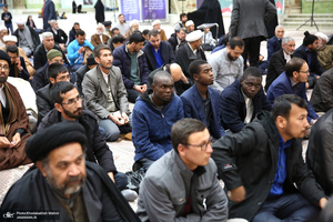 مراسم شب میلاد حضرت علی (ع) در حرم مطهر امام خمینی